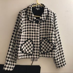 Lace & Mesh Waist Black and White Jacket Size XL